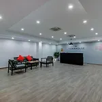 Oyo Townhouse 42 Urvashi Theatre
